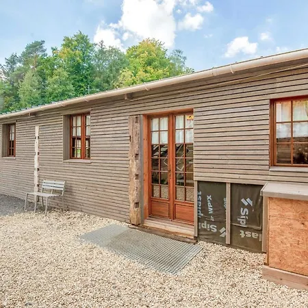 Spacieuse A Avec Piscine Privee, 150 M² Villa Sapogne-et-Feuchères