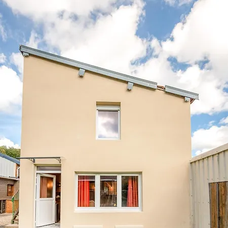 Villa Spacieuse A Avec Piscine Privee, 150 M²